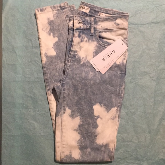 Guess Jeans - Picture 1 of 5